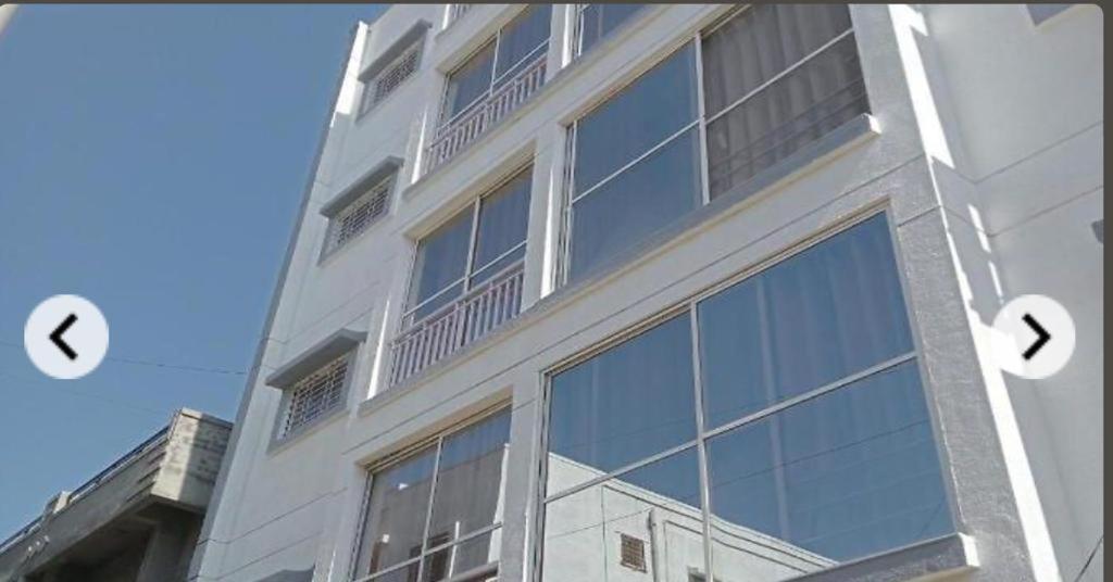 Eon It Park Corporate Hotel Пюн Екстериор снимка